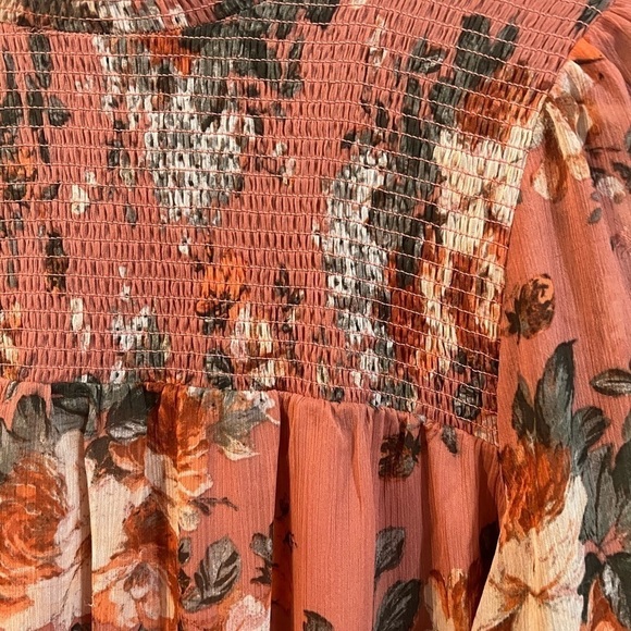 Trixxi Dress Mock Neck Fit & Flare Size Large Floral Long Sleeves Smocked - Picture 5 of 7